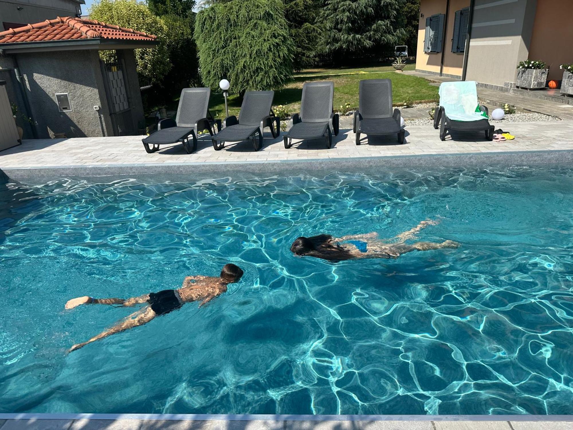 Villa 3 Cassano dʼAdda Buitenkant foto